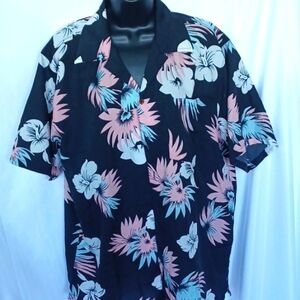 Pacific & Co Floral Hawaiin Shirt